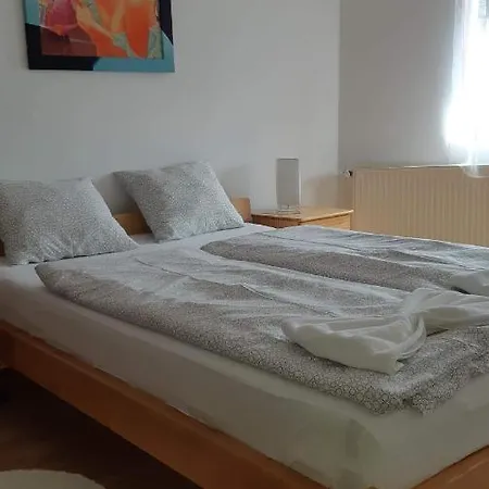 Rege Apartment Alsoors